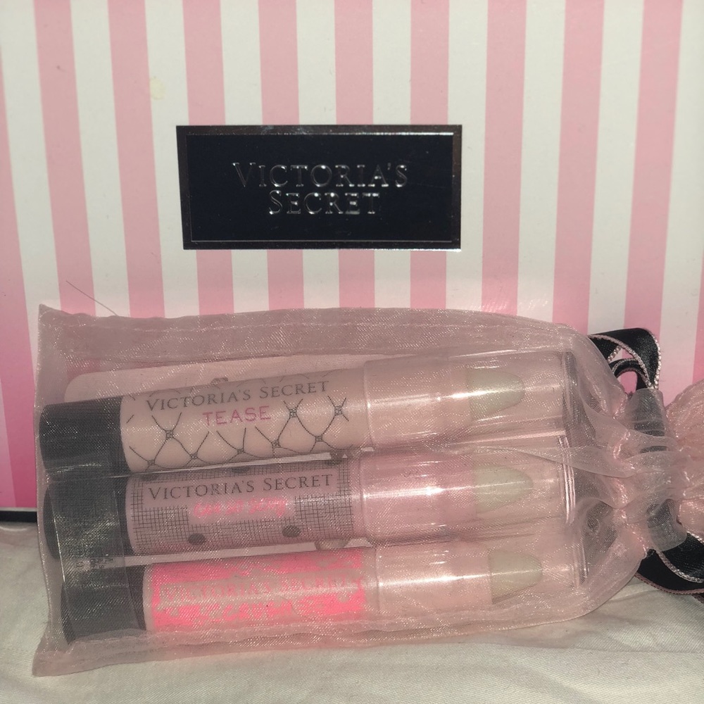 Victoria secret perfume